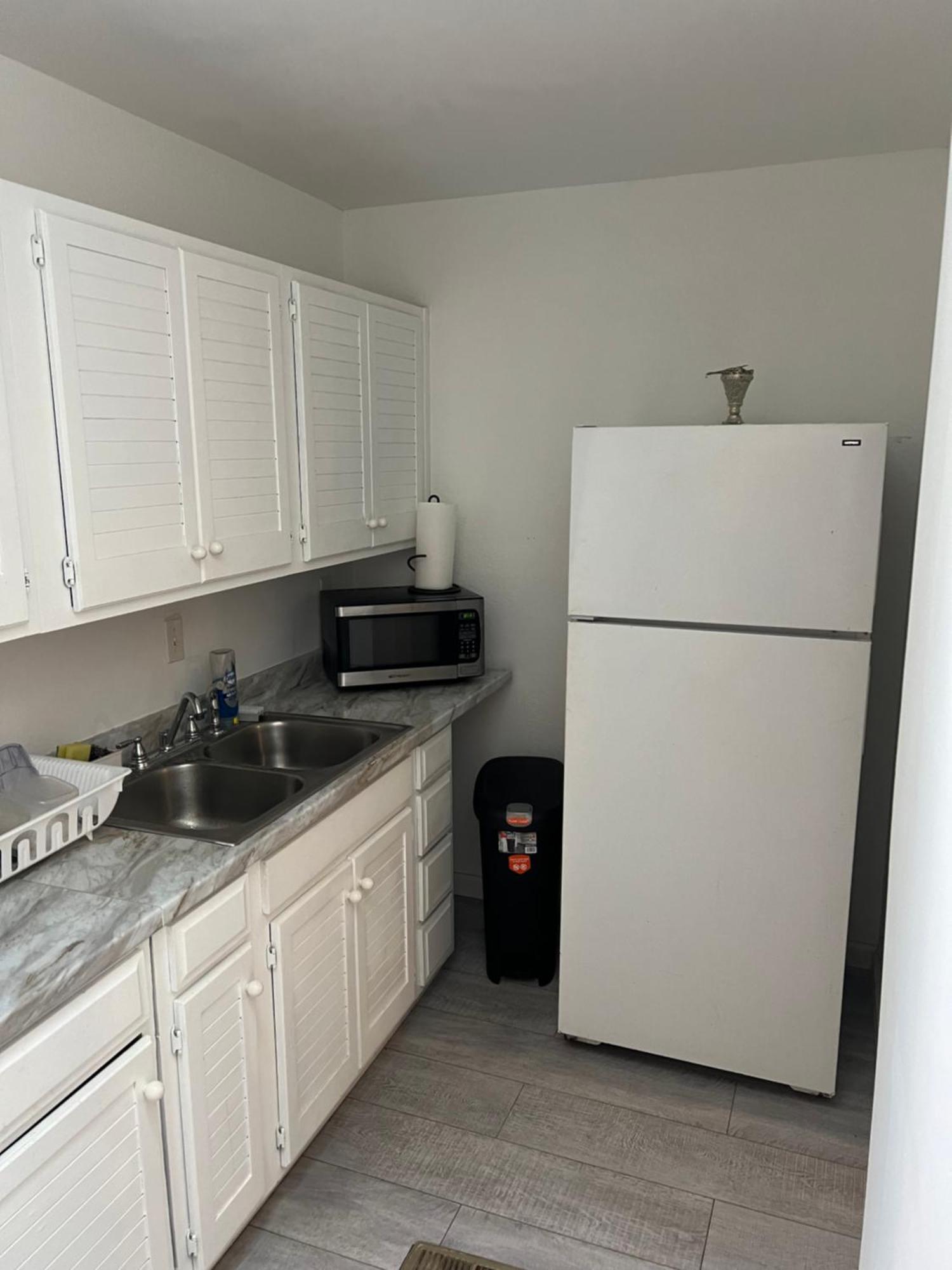 Cozy Private Suite 5 Min From Saint Francis Hospital And Woodland Hills Mall Tulsa Luaran gambar